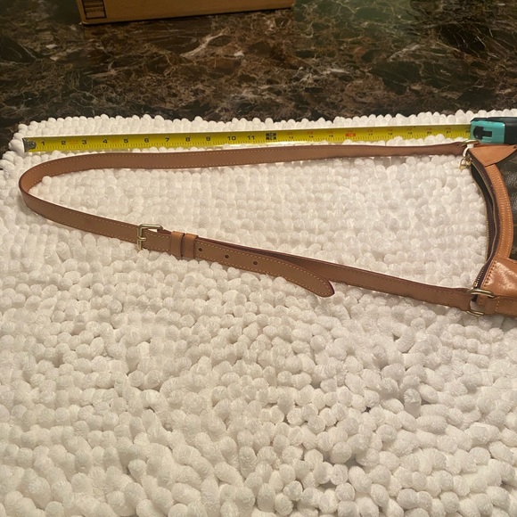 Louis Vuitton. Please see pictures with scratches used condition 100% authentic - Picture 16 of 16